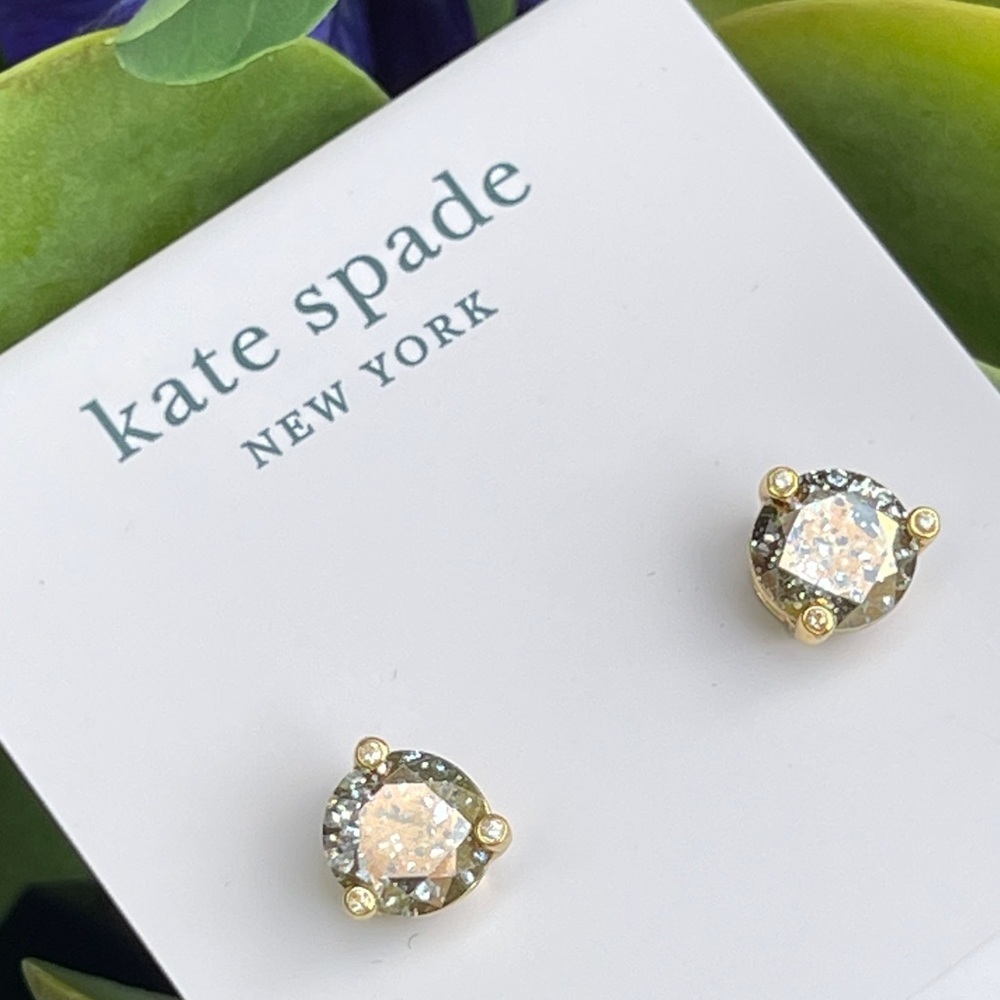 ♠️KATE SPADE New York Rise and Shine Stud Earrings in Gold Patina - Picture 2 of 15